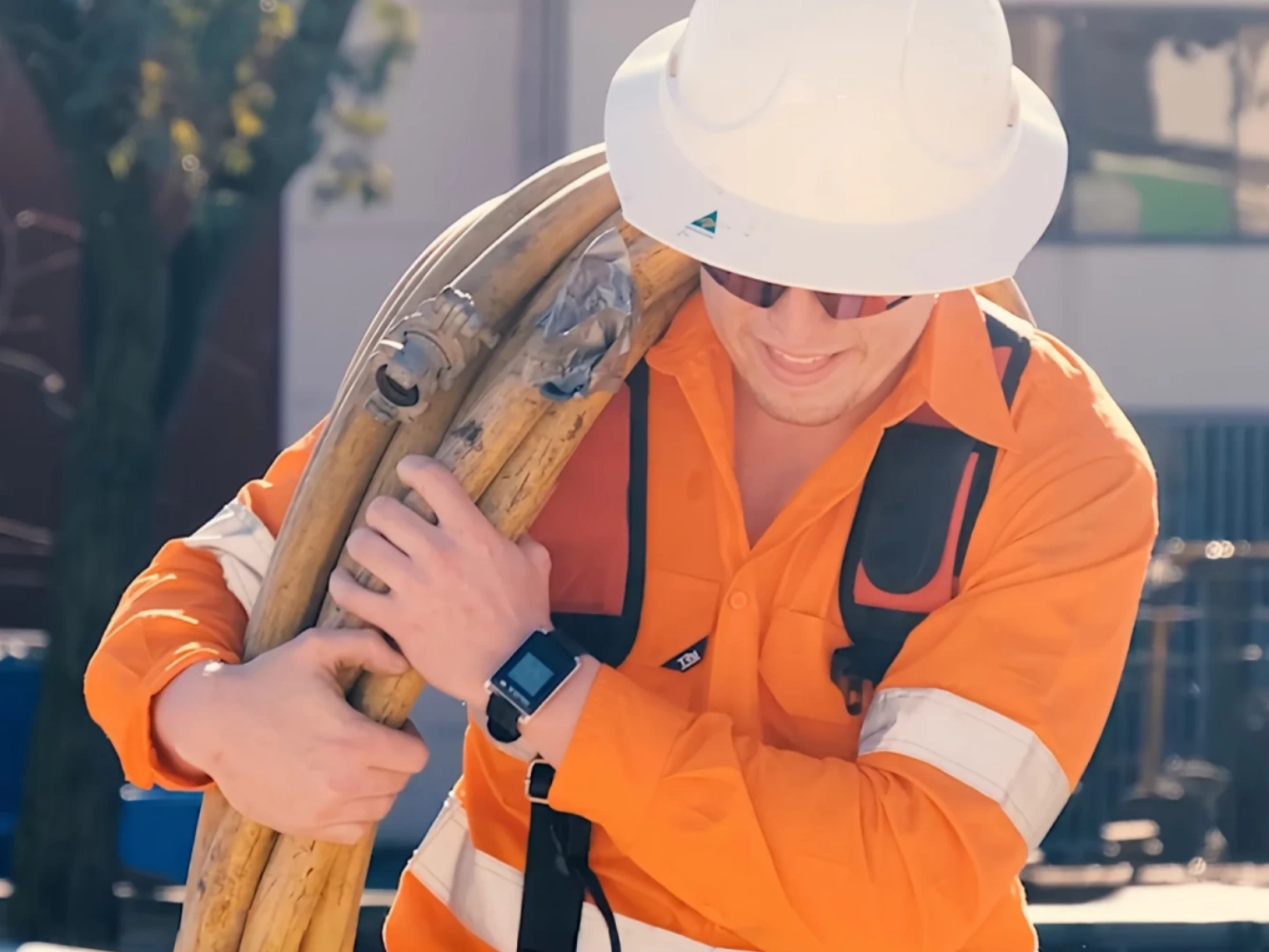 Heat stroke prevention wearable device P02 - Construction site safety